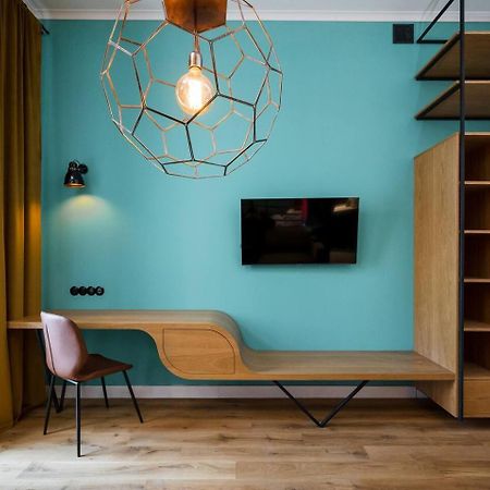 Goldfinger 3-Bed Unique Apartment In The Heart Of Podgorze Krakow Exterior photo
